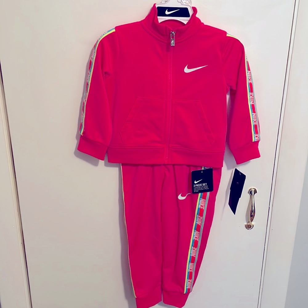 Nike baby/ toddler 2 piece track suit 18mo